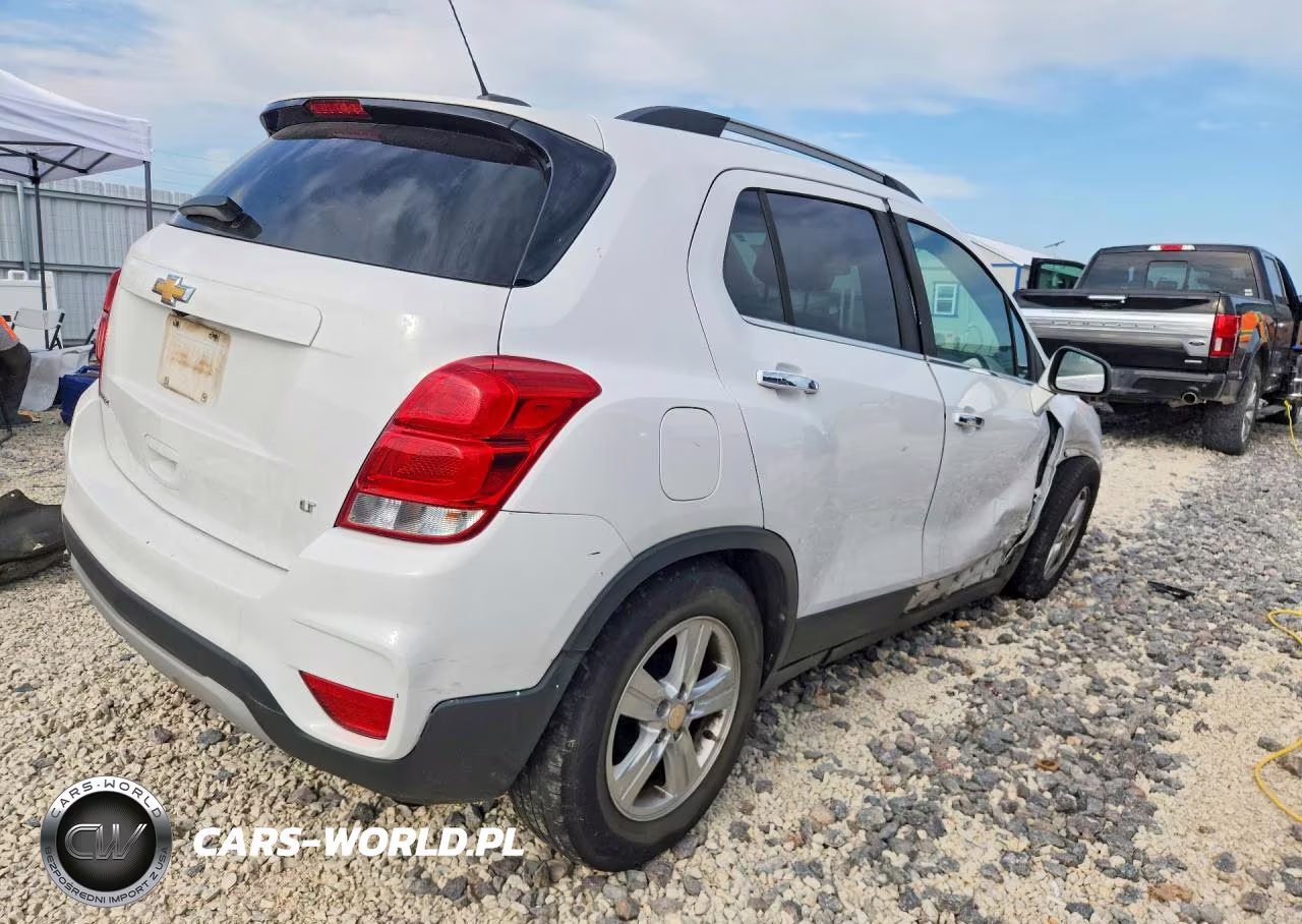 2018 Chevrolet Trax 1Lt VIN:3GNCJLSB4JL254090 - 3
