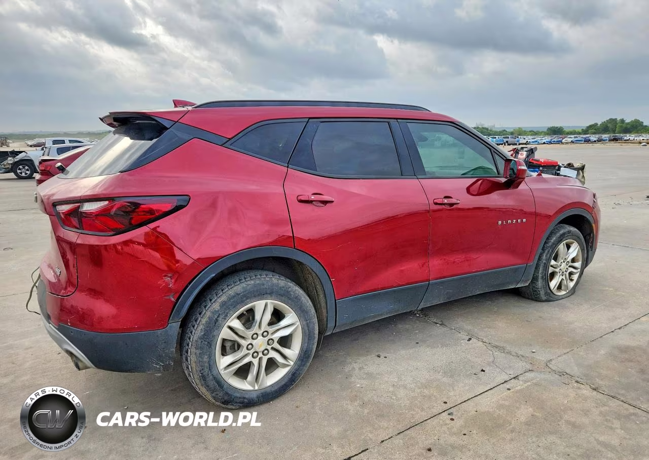 2019 Chevrolet Blazer 2Lt VIN:3GNKBCRS5KS695300 - 3