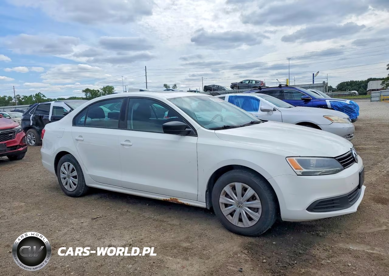 2013 Volkswagen Jetta Base VIN:3VW1K7AJ0DM260767 - 4