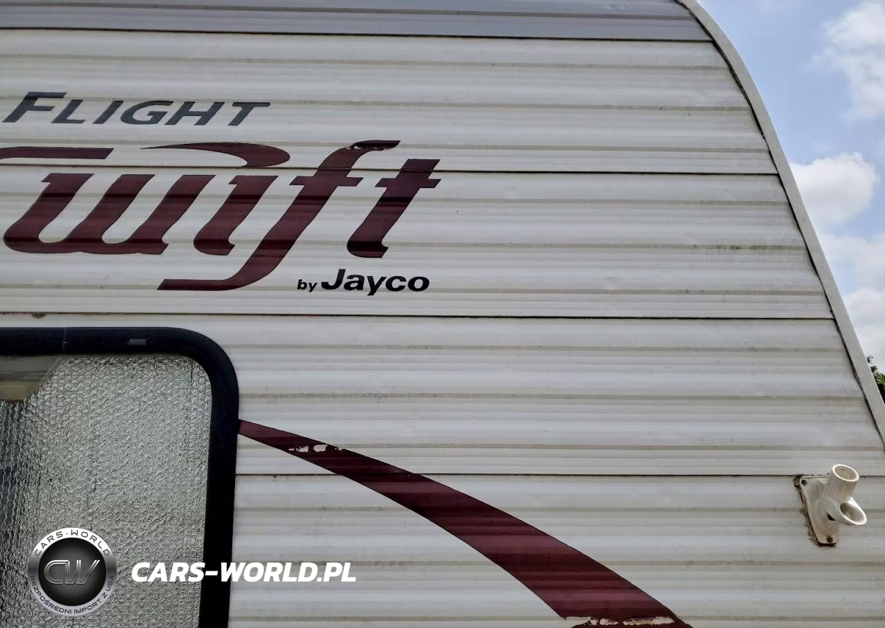 2014 Jayco Jay Flight Swift Camper VIN:1UJBJ0BN5E17B0376 - 9