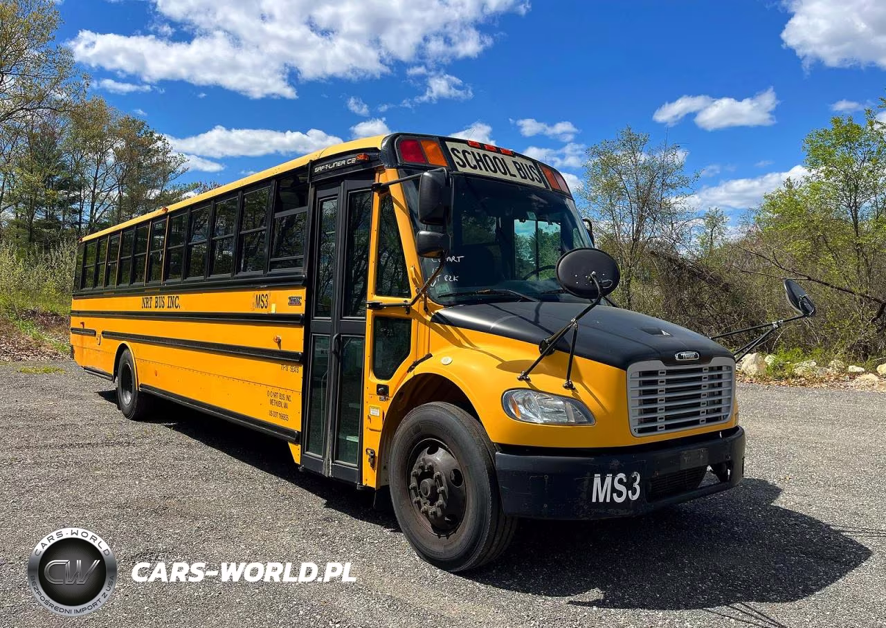 2015 Freightliner Chassis B2B