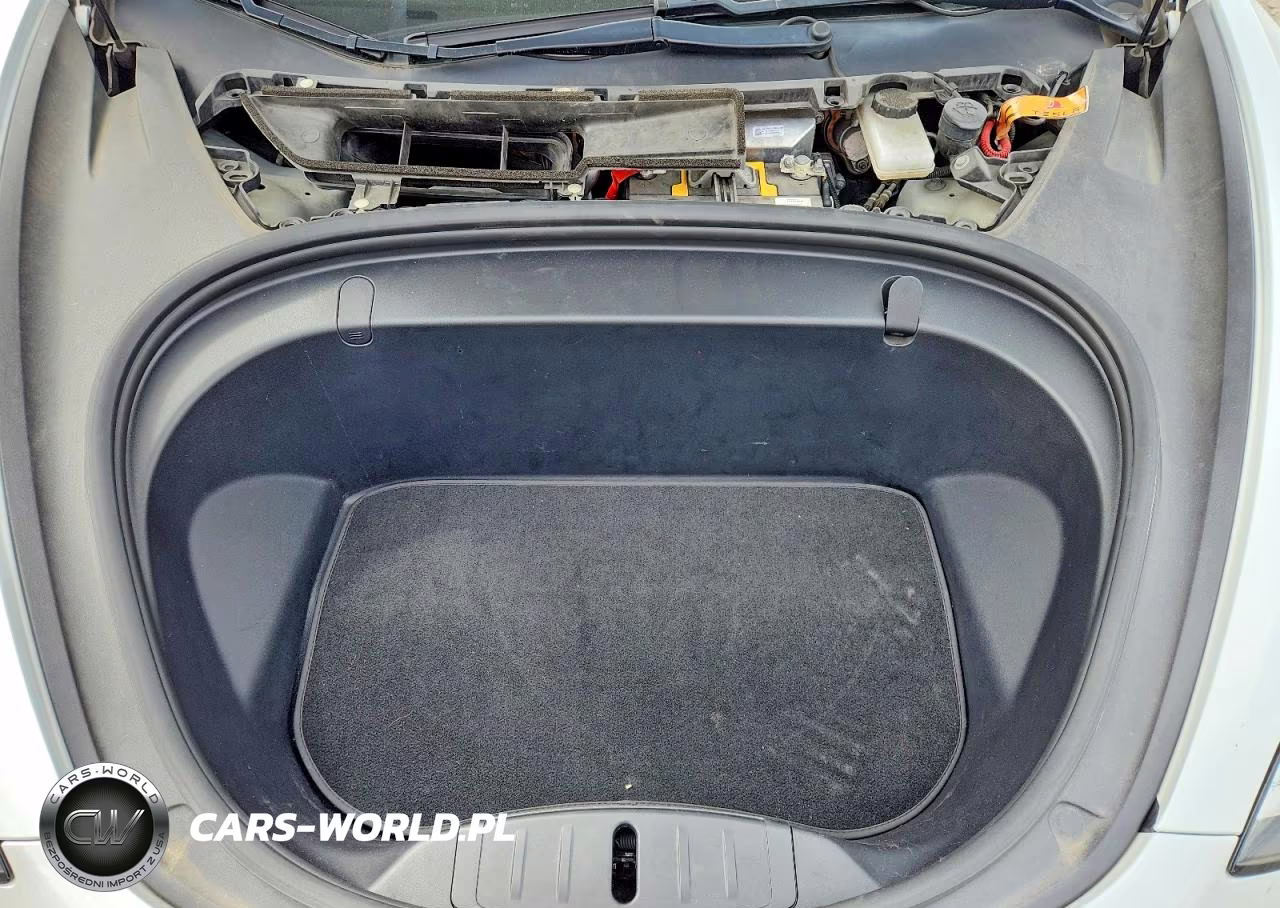 2018 Tesla Model 3 VIN:5YJ3E1EA2JF164584 - 11