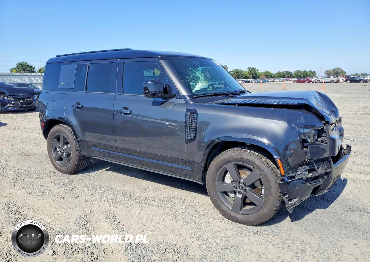 2023 Land Rover Defender 110 X-Dynamic Se VIN:SALE2EEU1P2221039 - 4