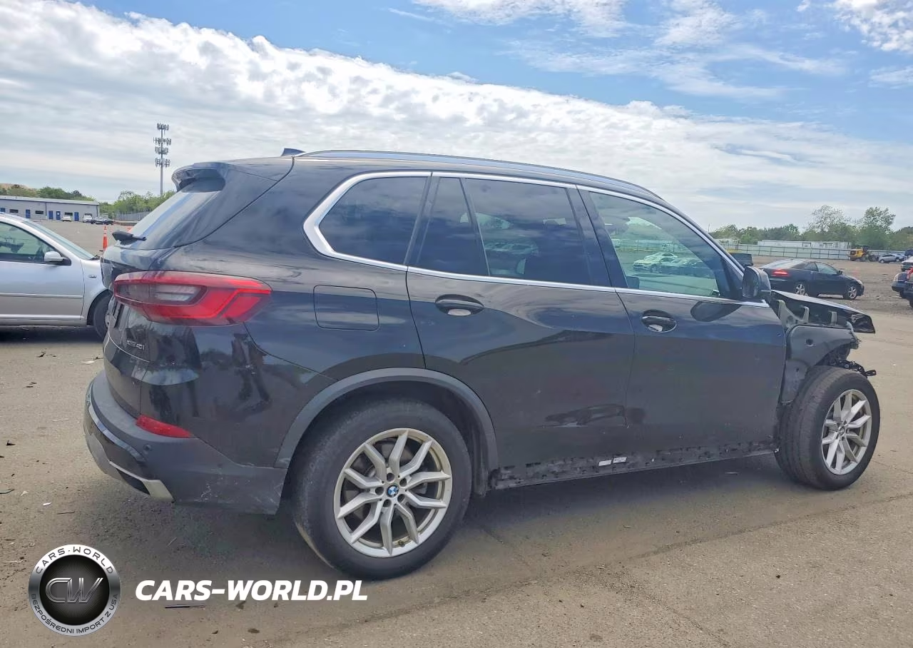 2019 BMW X5 xDrive40I VIN:5UXCR6C50KLL26622 - 3