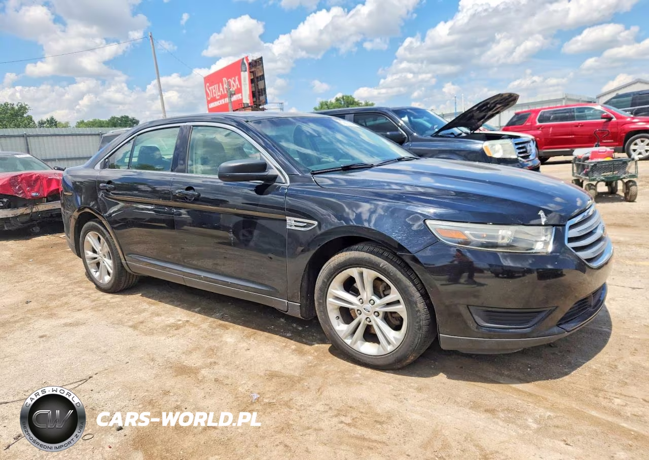 2017 Ford Taurus Se VIN:1FAHP2D84HG111587 - 4