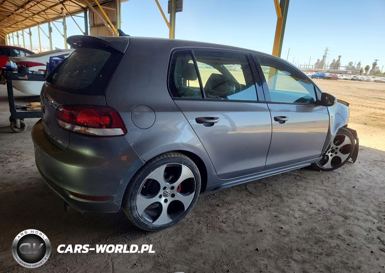 2011 Volkswagen Gti VIN:WVWGD7AJ7BW131395 - 3