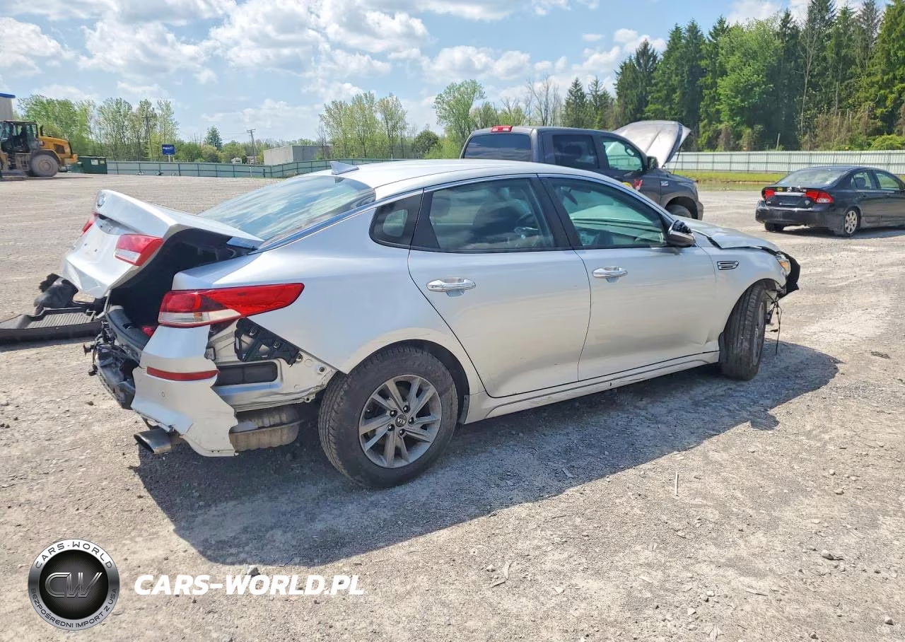 2019 Kia Optima Lx VIN:5XXGT4L34KG347352 - 3