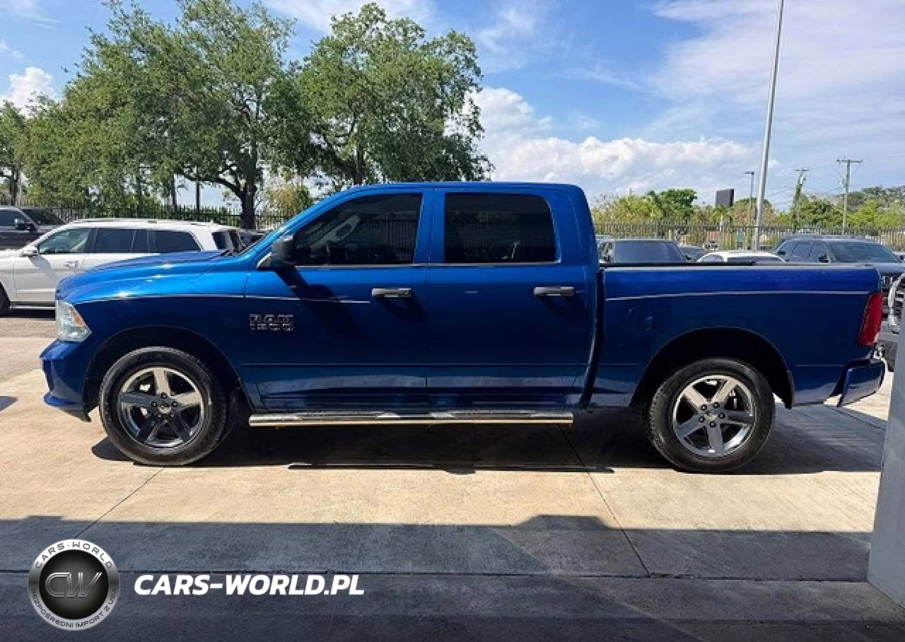 2018 Ram 1500 St VIN:3C6RR6KG2JG249849 - 12