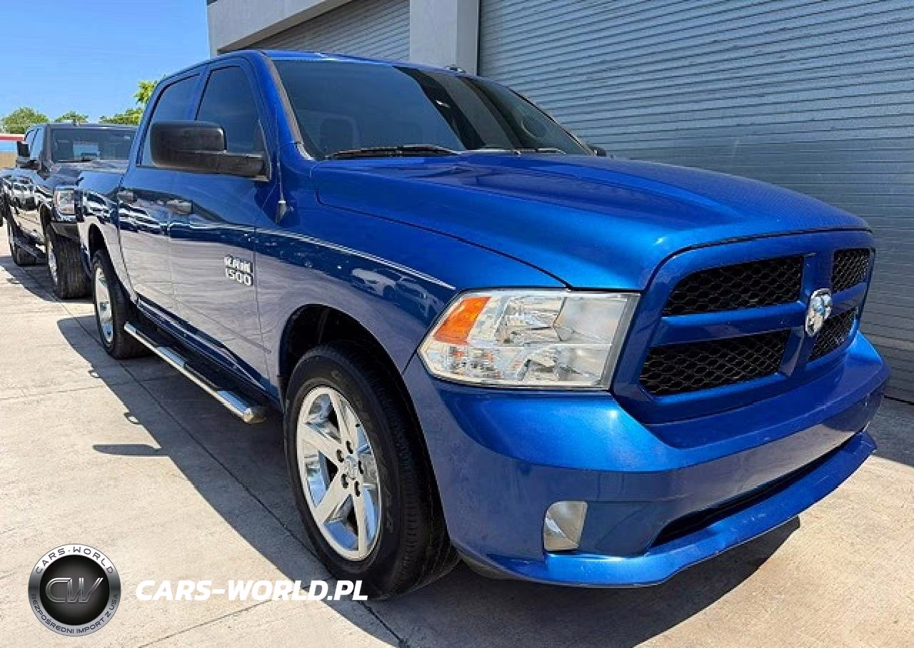 2018 Ram 1500 St VIN:3C6RR6KG2JG249849 - 4