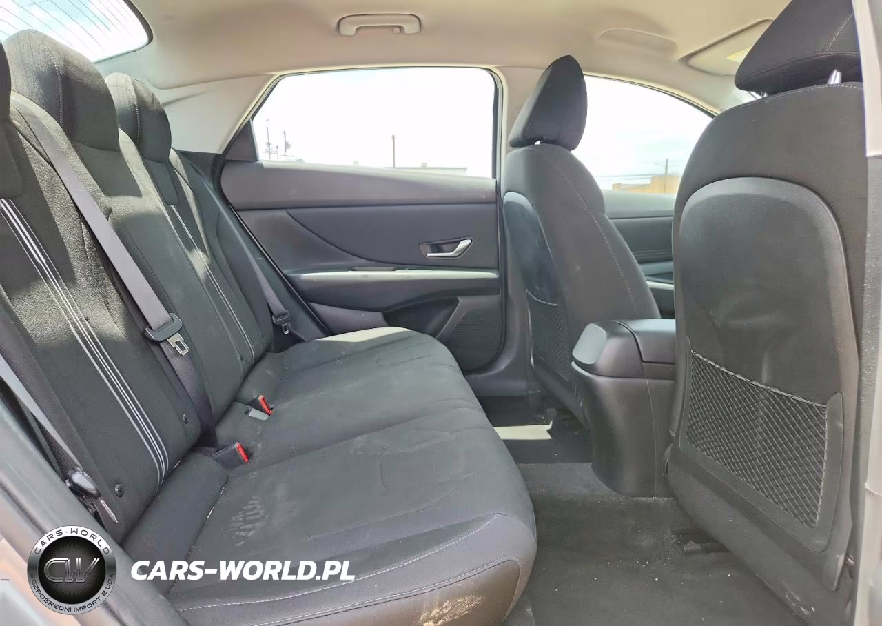 2025 Hyundai Elantra Sel VIN:5NPLS4AG3NH056325 - 10