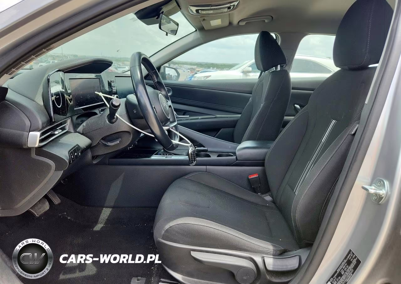 2025 Hyundai Elantra Sel VIN:5NPLS4AG3NH056325 - 7