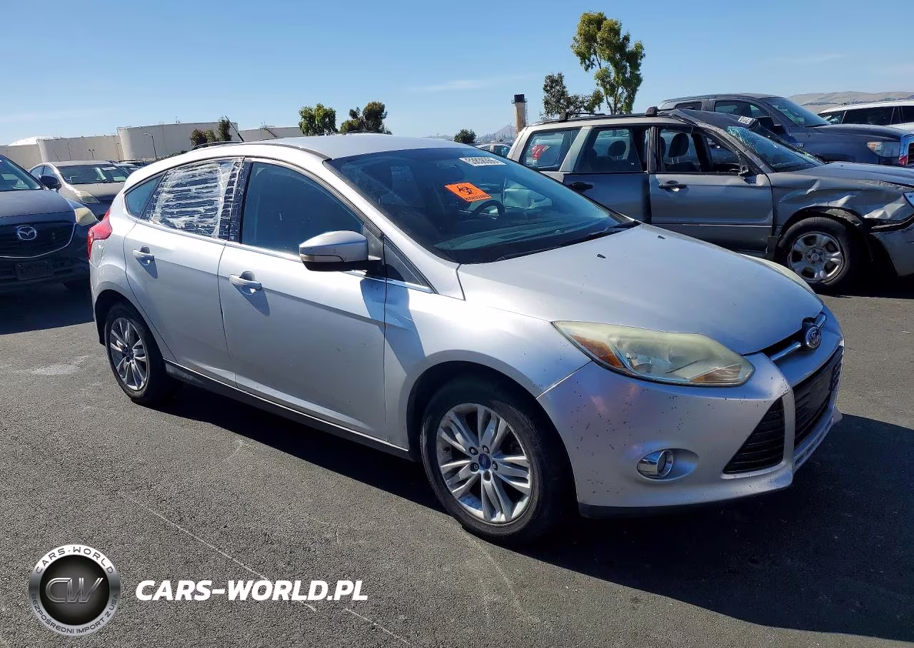 2012 Ford Focus Sel VIN:1FAHP3M24CL184086 - 5