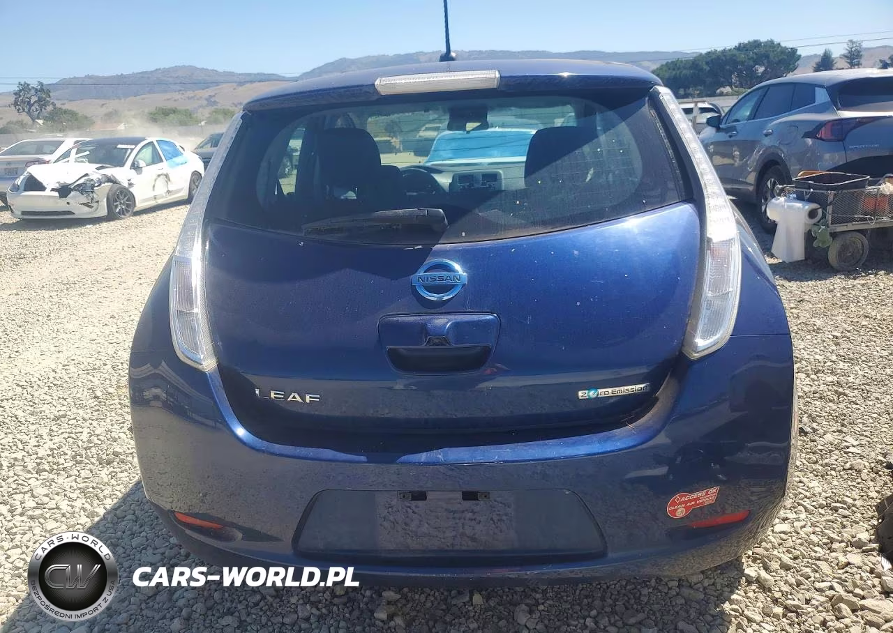 2017 Nissan Leaf S VIN:1N4BZ0CPXHC308476 - 6