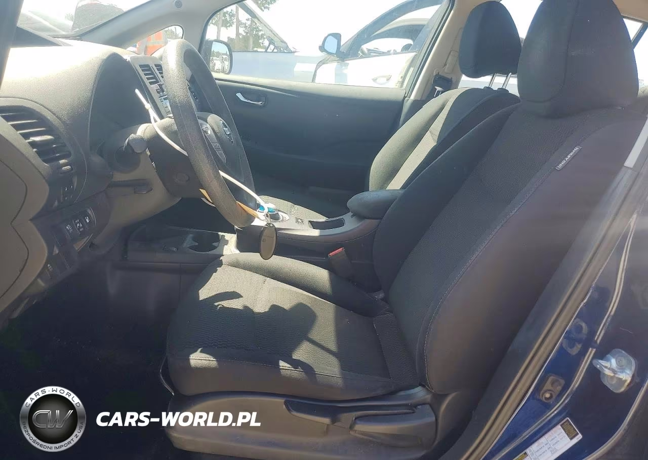 2017 Nissan Leaf S VIN:1N4BZ0CPXHC308476 - 7