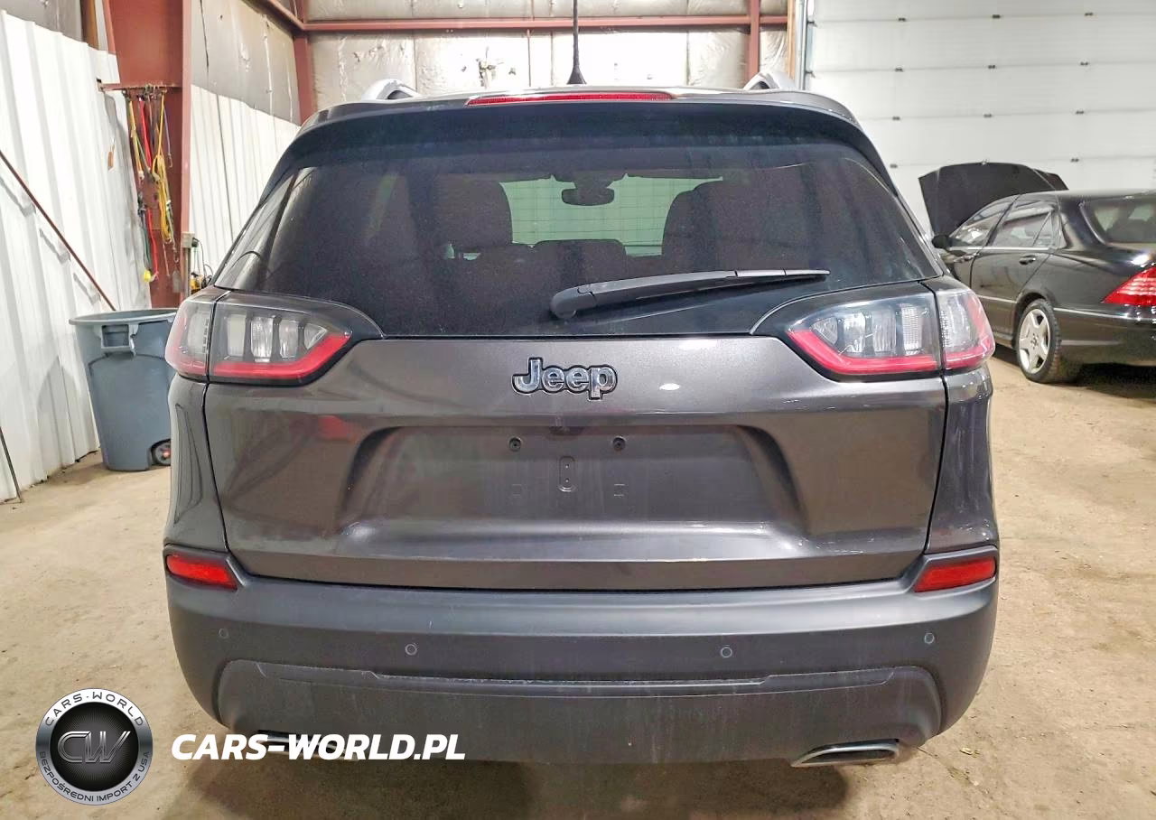 2021 Jeep Cherokee Latitude Lux VIN:1C4PJMMX0MD175938 - 6