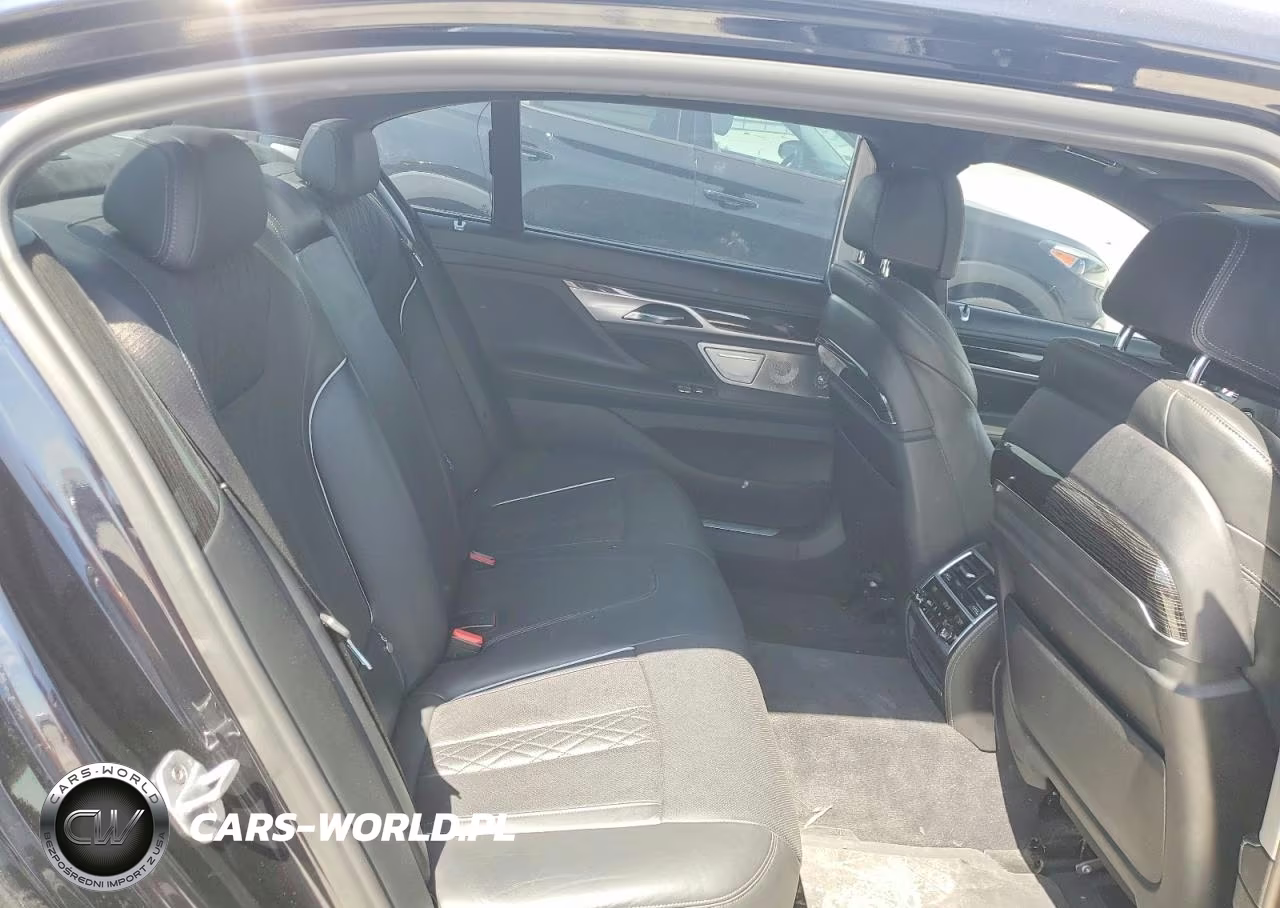 2018 BMW M760 Xi VIN:WBA7H6C55JG614713 - 10