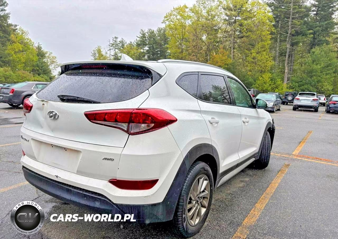 2018 Hyundai Tucson Sel VIN:KM8J3CA41JU714885 - 4