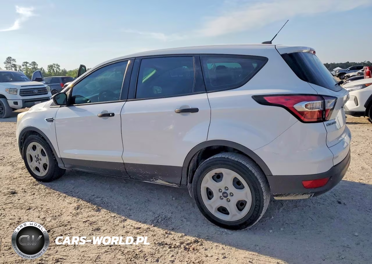 2017 Ford Escape S VIN:1FMCU0F70HUC00429 - 2