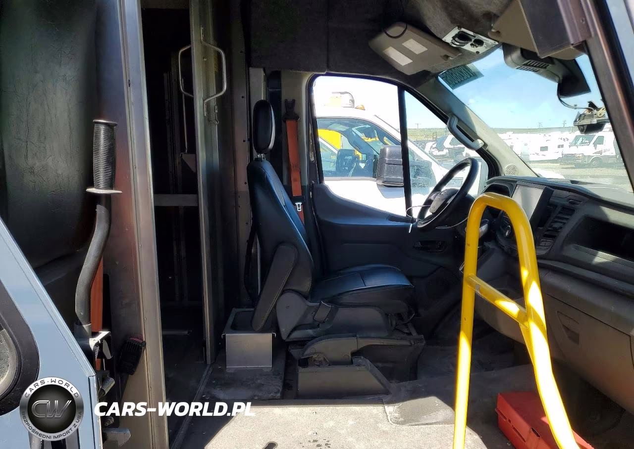 2021 Ford Transit Delivery Truck VIN:1FDDF6P88MKA41416 - 11
