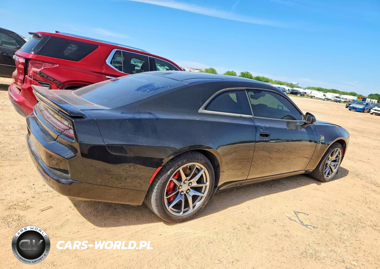 2025 Dodge Charger Daytona Scat Pack VIN:2C3CDBDK3SR547477 - 3