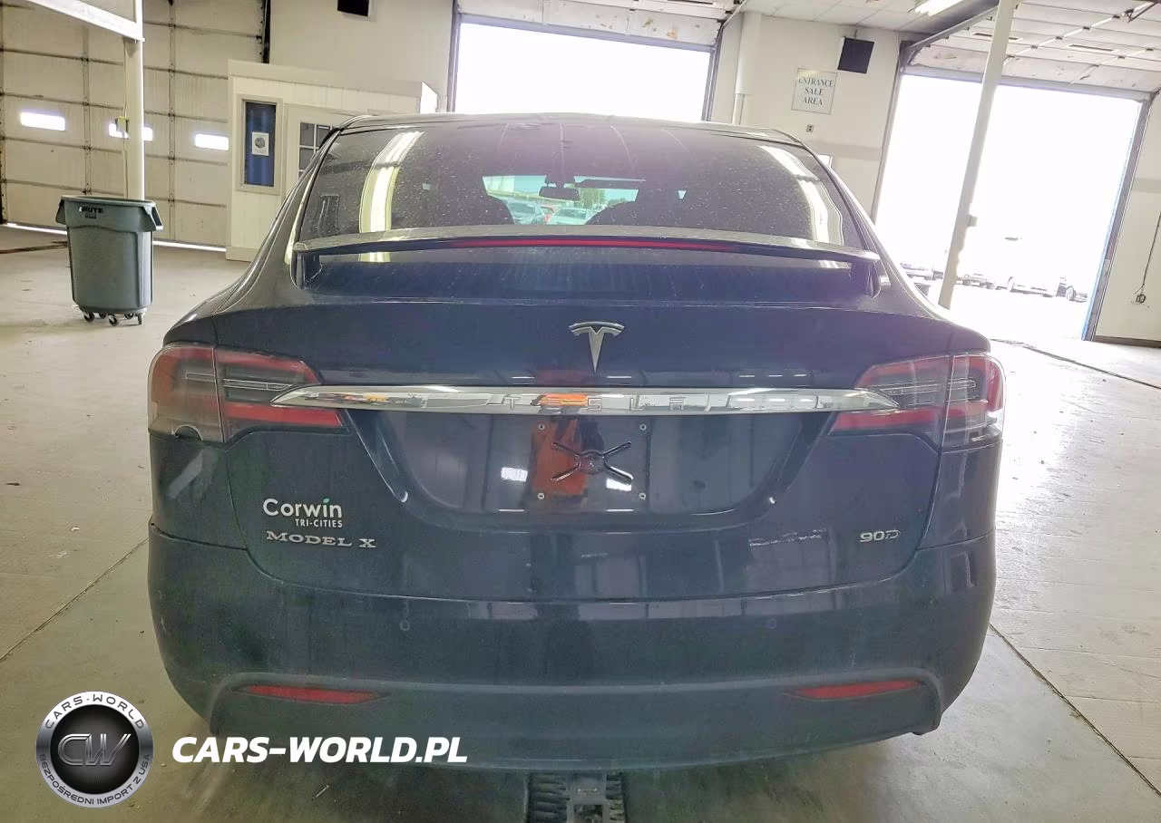 2016 Tesla Model X VIN:5YJXCBE20GF008395 - 6