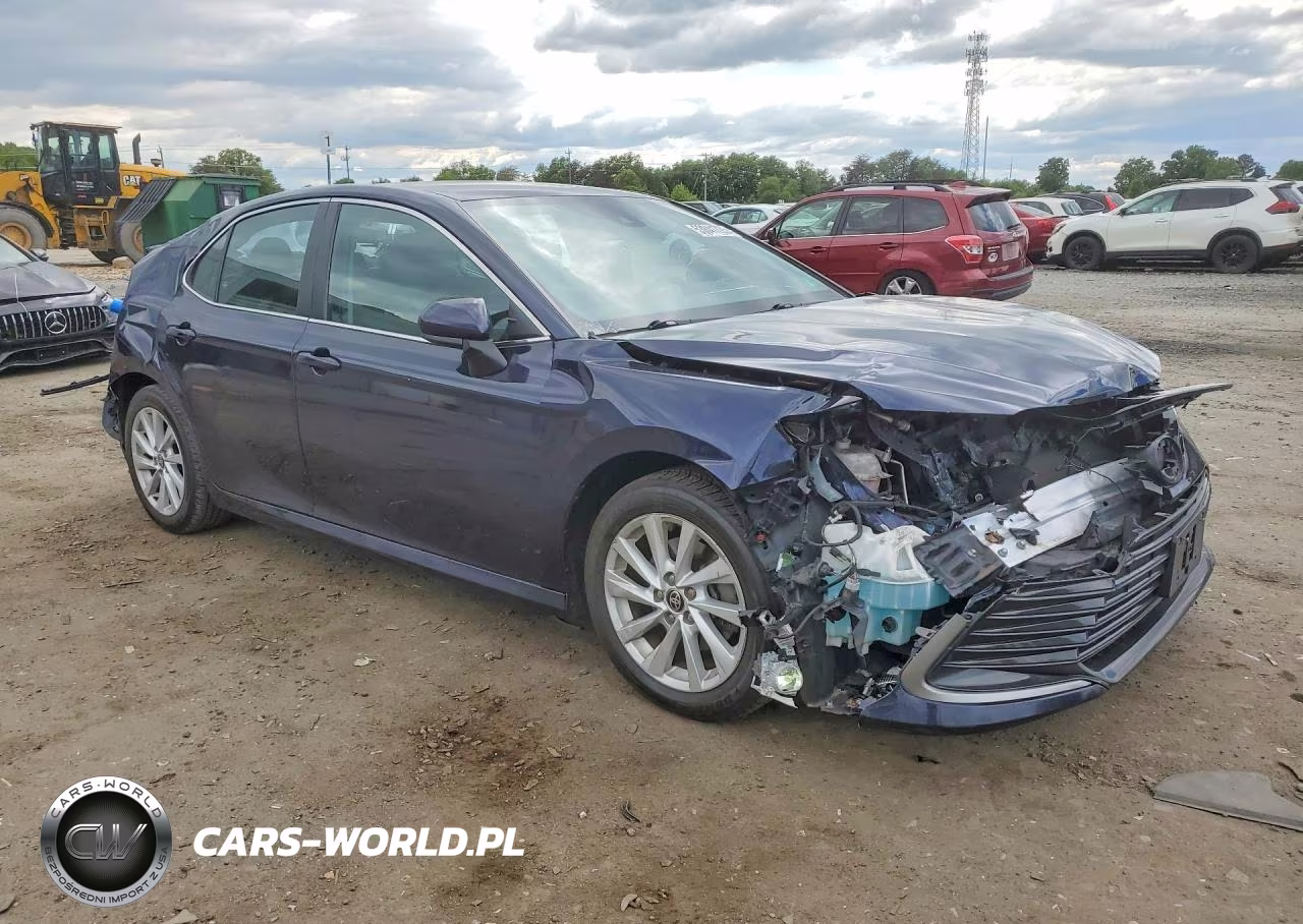 2021 Toyota Camry Le VIN:4T1C11AK3MU496163 - 4