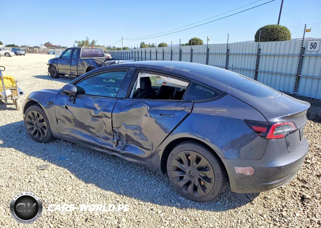 2022 Tesla Model 3 VIN:5YJ3E1EB3NF299393 - 2