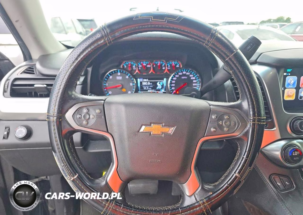 2020 Chevrolet Suburban C1500 Lt VIN:1GNSCHKC3LR168275 - 9