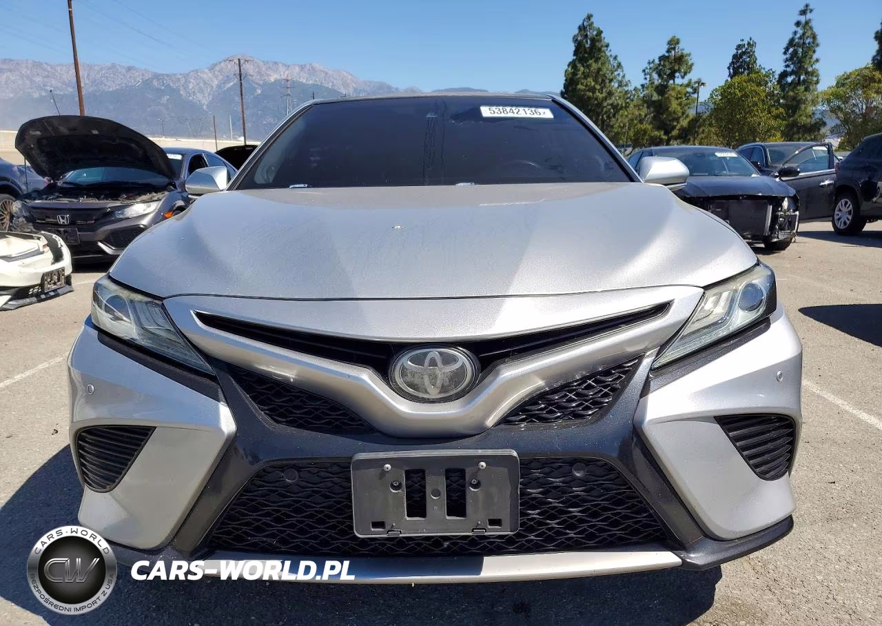 2018 Toyota Camry Xse V6 VIN:4T1BZ1HK0JU010625 - 5