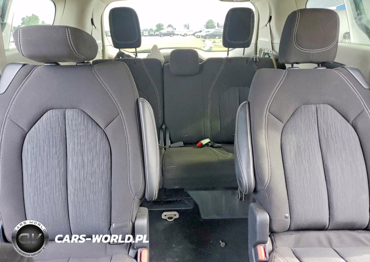 2021 Chrysler Voyager Lx VIN:2C4RC1CG8MR580140 - 10