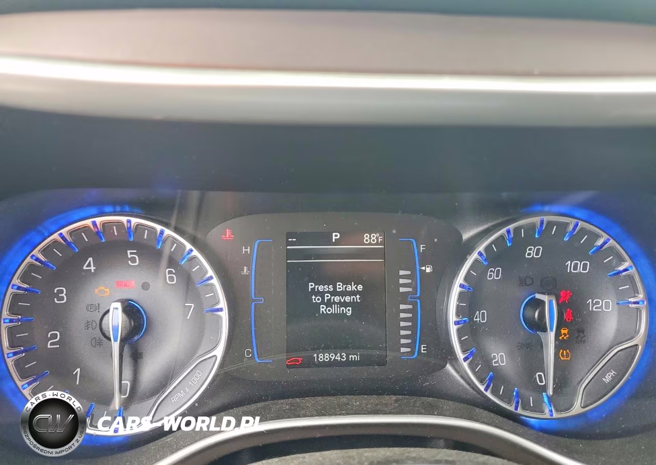 2021 Chrysler Voyager Lx VIN:2C4RC1CG8MR580140 - 9
