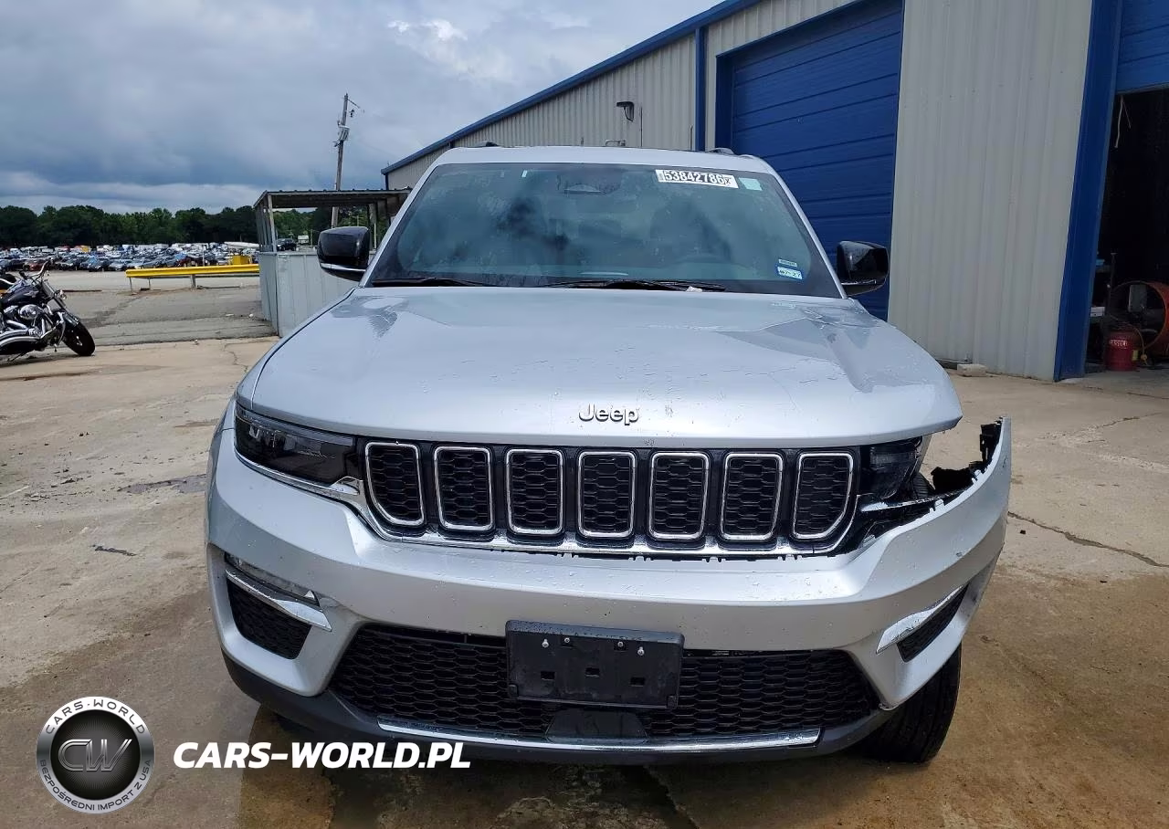 2025 Jeep Grand Cherokee 4Xe VIN:1C4RJYB69S8700933 - 5