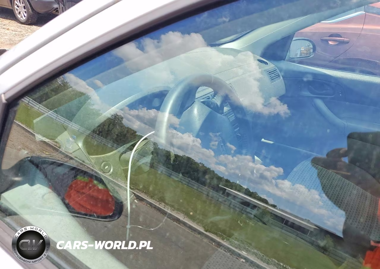 2006 Ford Focus Zx4 VIN:1FAHP34N96W199681 - 9