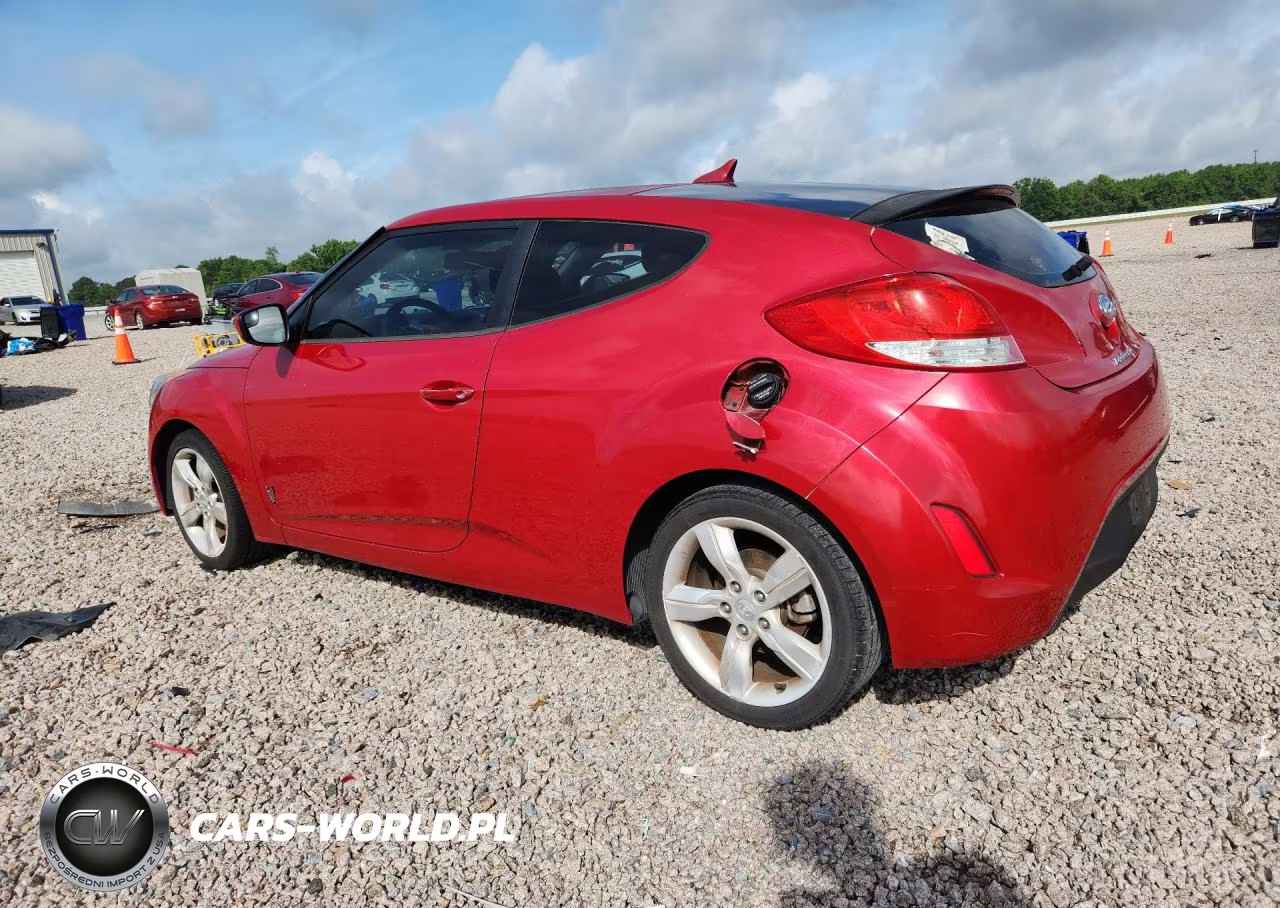 2015 Hyundai Veloster Base VIN:KMHTC6AD7FU228874 - 2