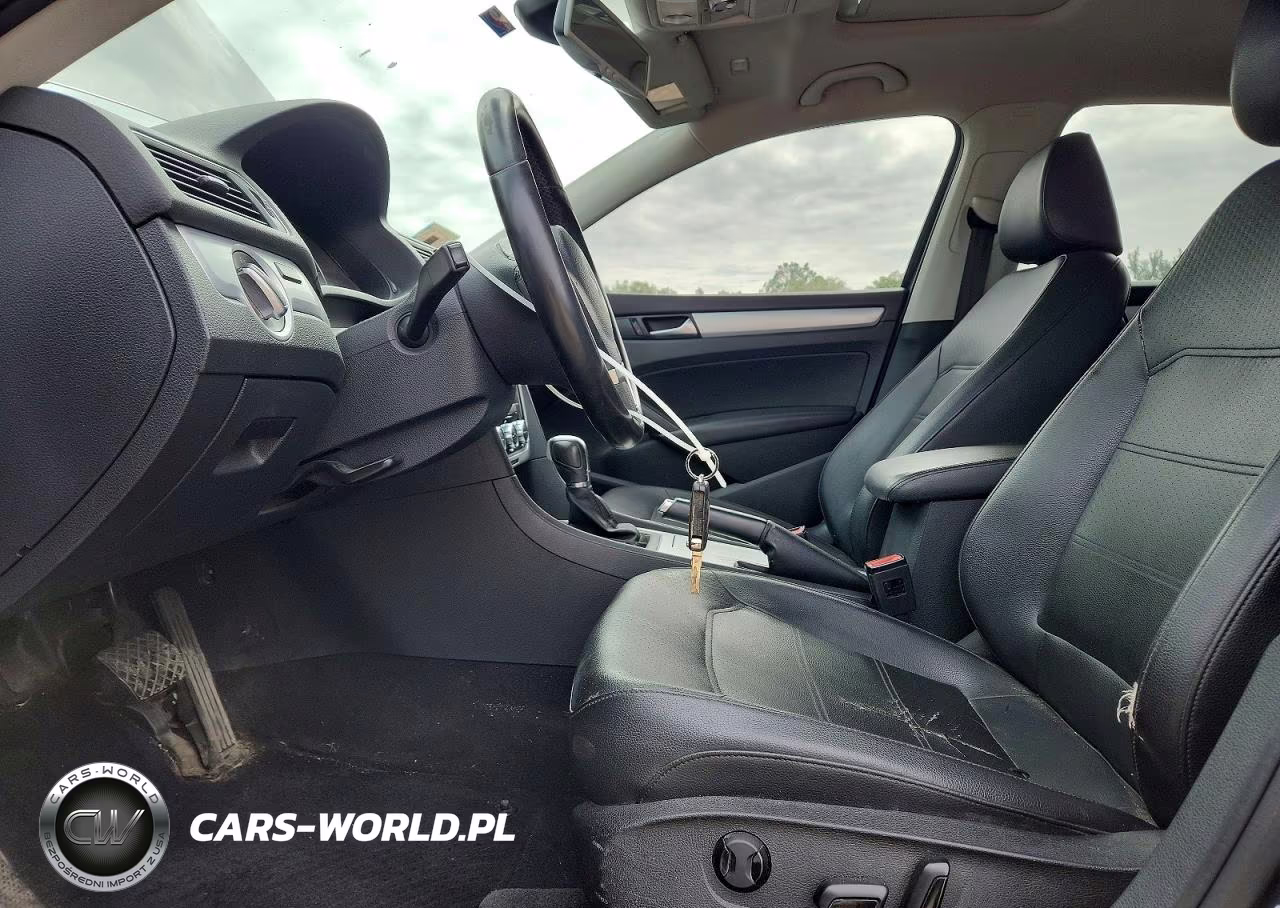 2012 Volkswagen Passat Se VIN:1VWBP7A31CC011630 - 7