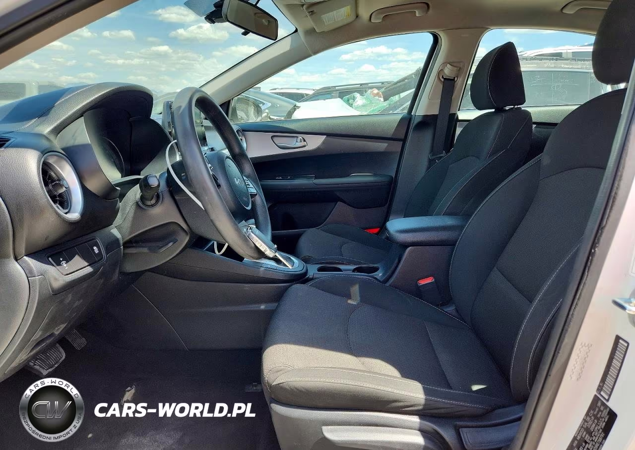 2024 Kia Forte Lxs VIN:3KPF24AD9RE798791 - 7