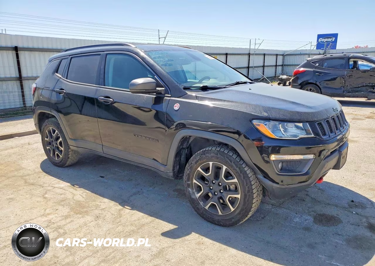 2020 Jeep Compass Trailhawk VIN:3C4NJDDB0LT246155 - 4