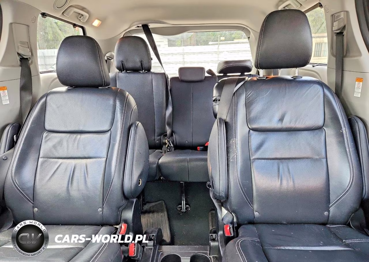 2019 Toyota Sienna Se 8-Passenger VIN:5TDXZ3DC6KS986855 - 10