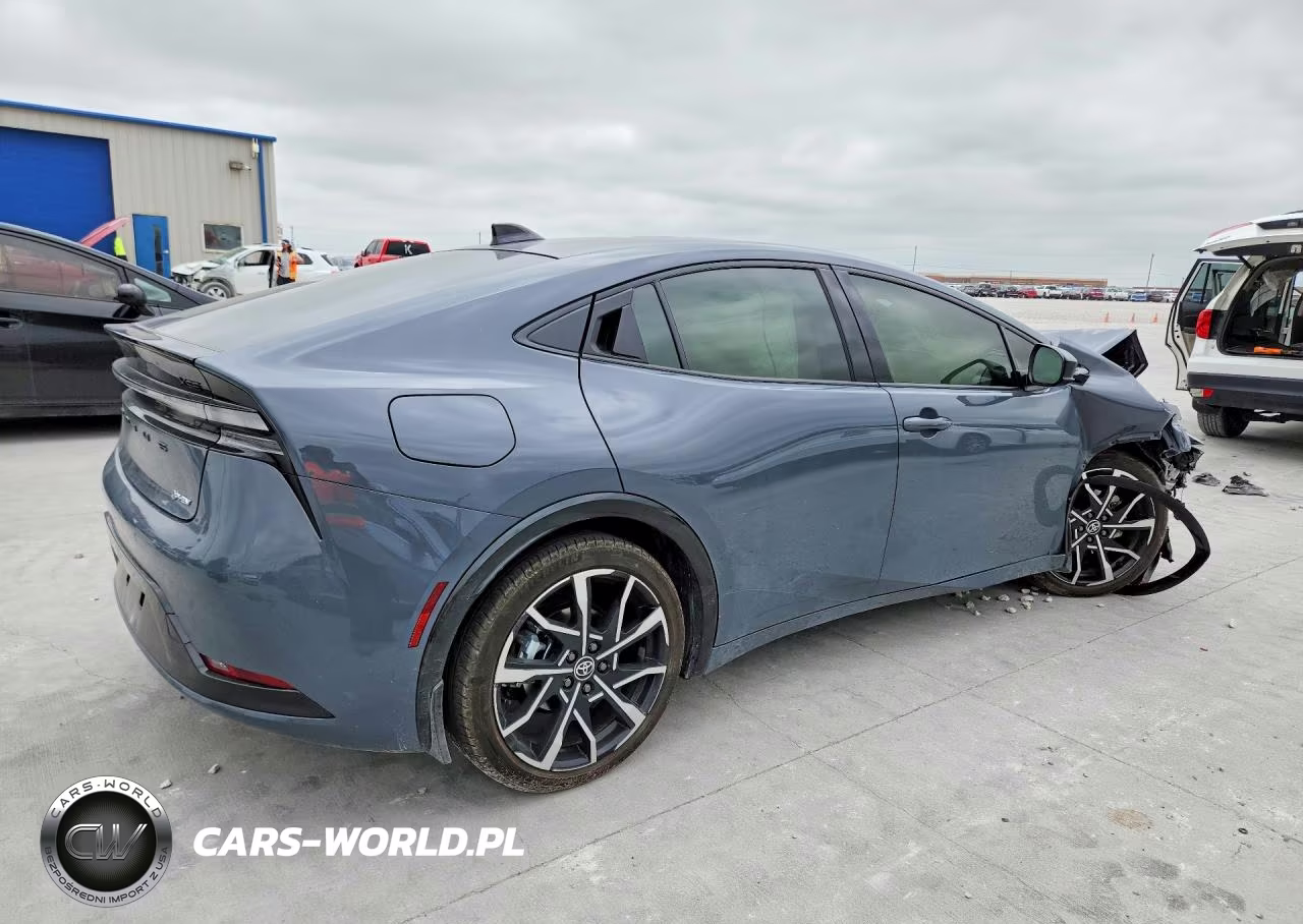 2026 Toyota Prius Plug-In Hybrid Xse VIN:JTDACACU9T3069692 - 3