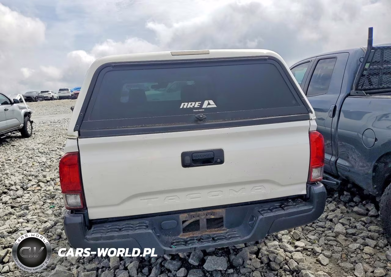 2018 Toyota Tacoma Sr VIN:5TFRX5GN8JX125211 - 6