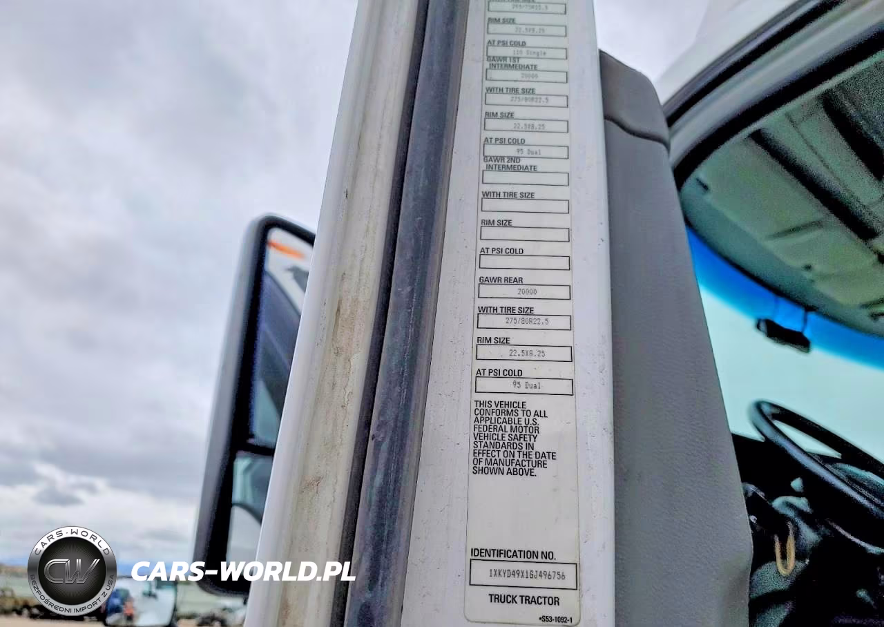 2016 Kenworth T680 Semi Truck VIN:1XKYD49X1GJ496756 - 10