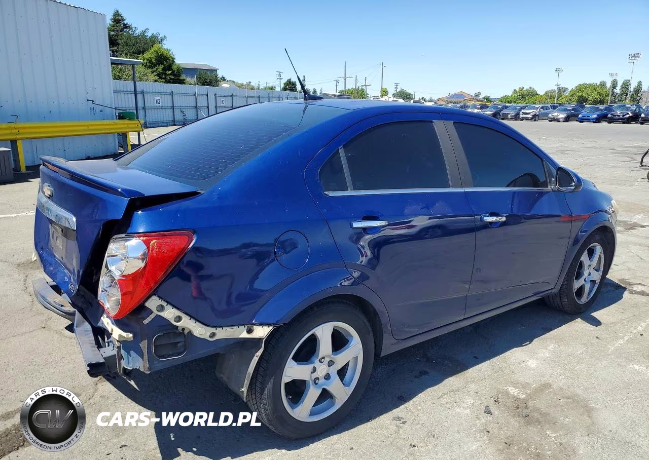 2014 Chevrolet Sonic Ltz VIN:1G1JE5SB0E4217834 - 3