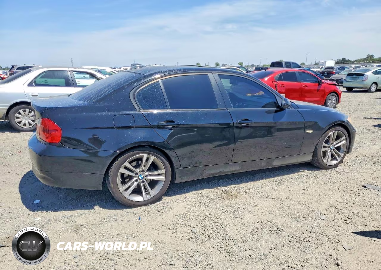 2007 BMW 328 Xi VIN:WBAVC93507K034492 - 3