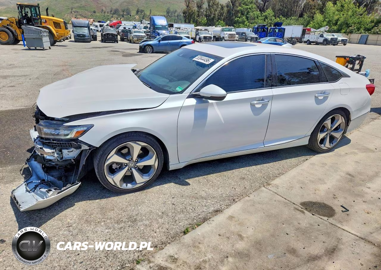 2018 Honda Accord Touring – zdjęcie 1 z 12