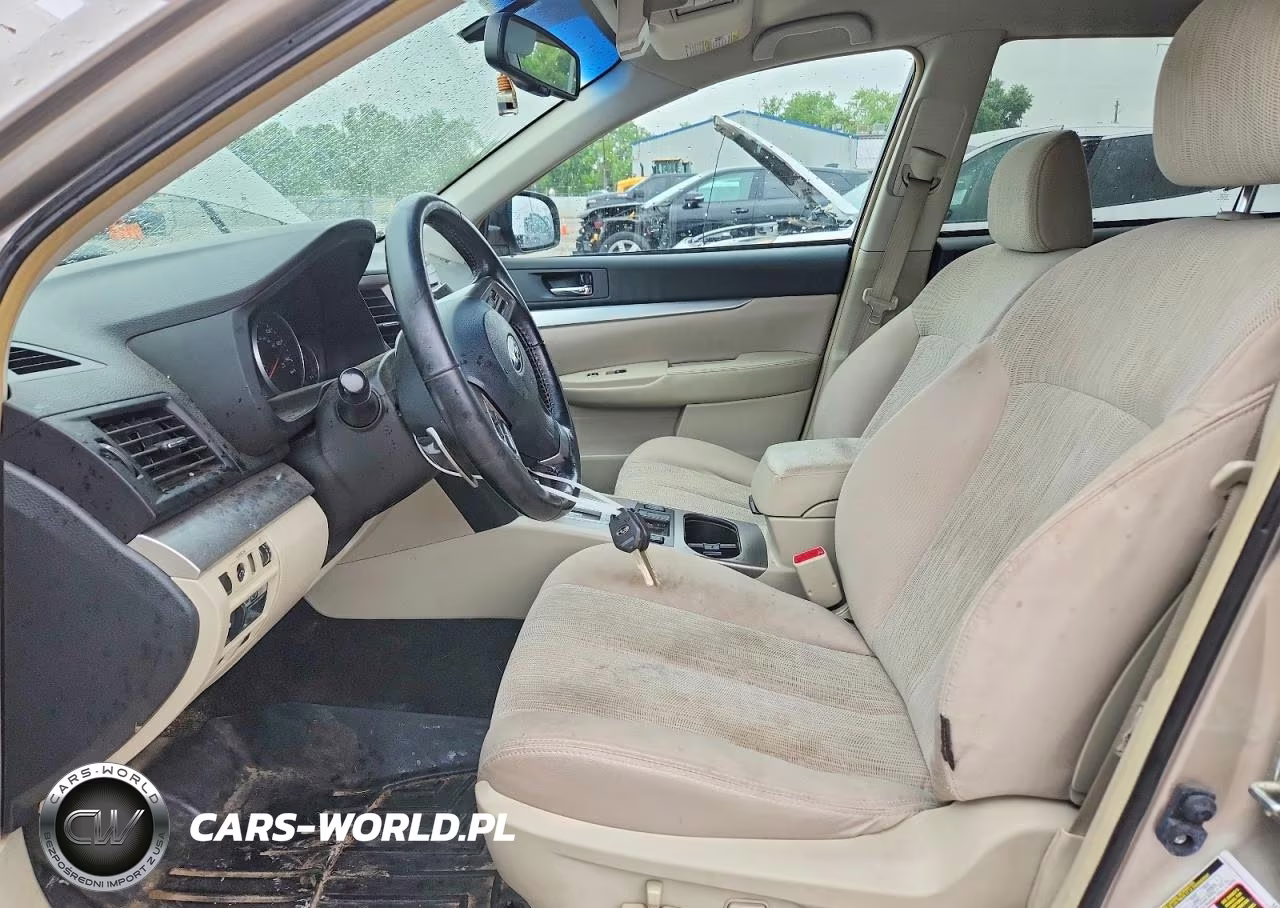 2014 Subaru Outback 2.5I Premium VIN:4S4BRCCC5E3205532 - 7
