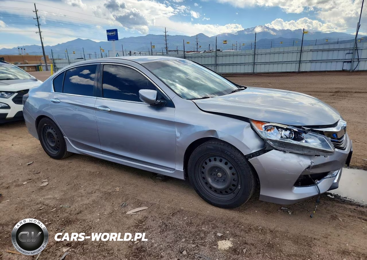 2017 Honda Accord Sport VIN:1HGCR2F52HA210964 - 4