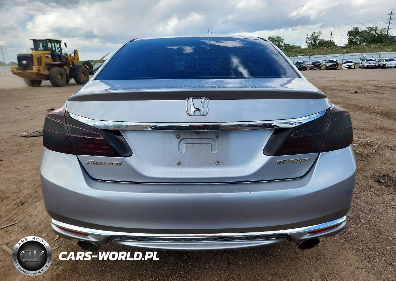 2017 Honda Accord Sport VIN:1HGCR2F52HA210964 - 6