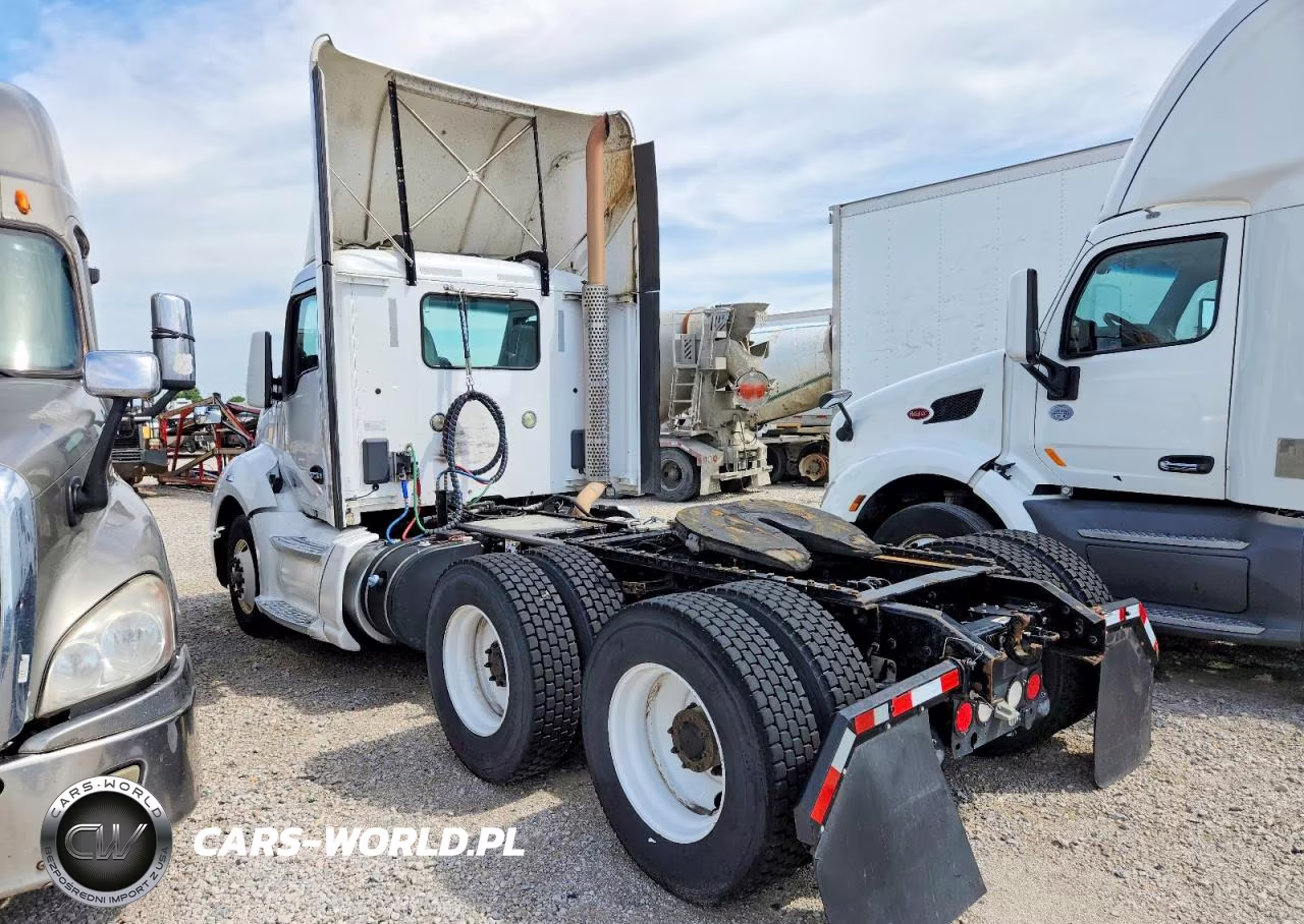 2015 Kenworth T680 Semi Truck VIN:1XKYD49X8FJ443566 - 3