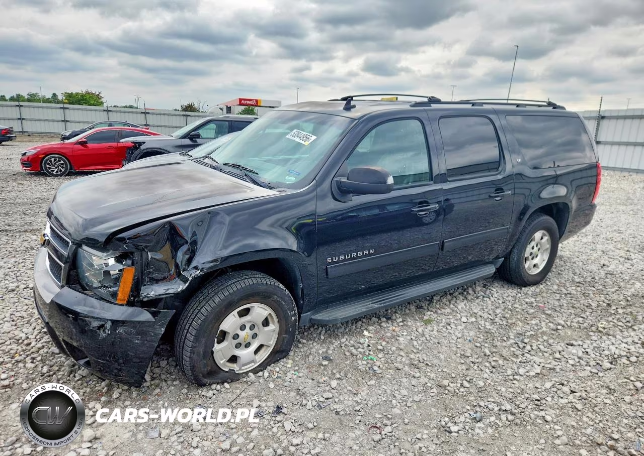 2014 Chevrolet Suburban C1500 Lt