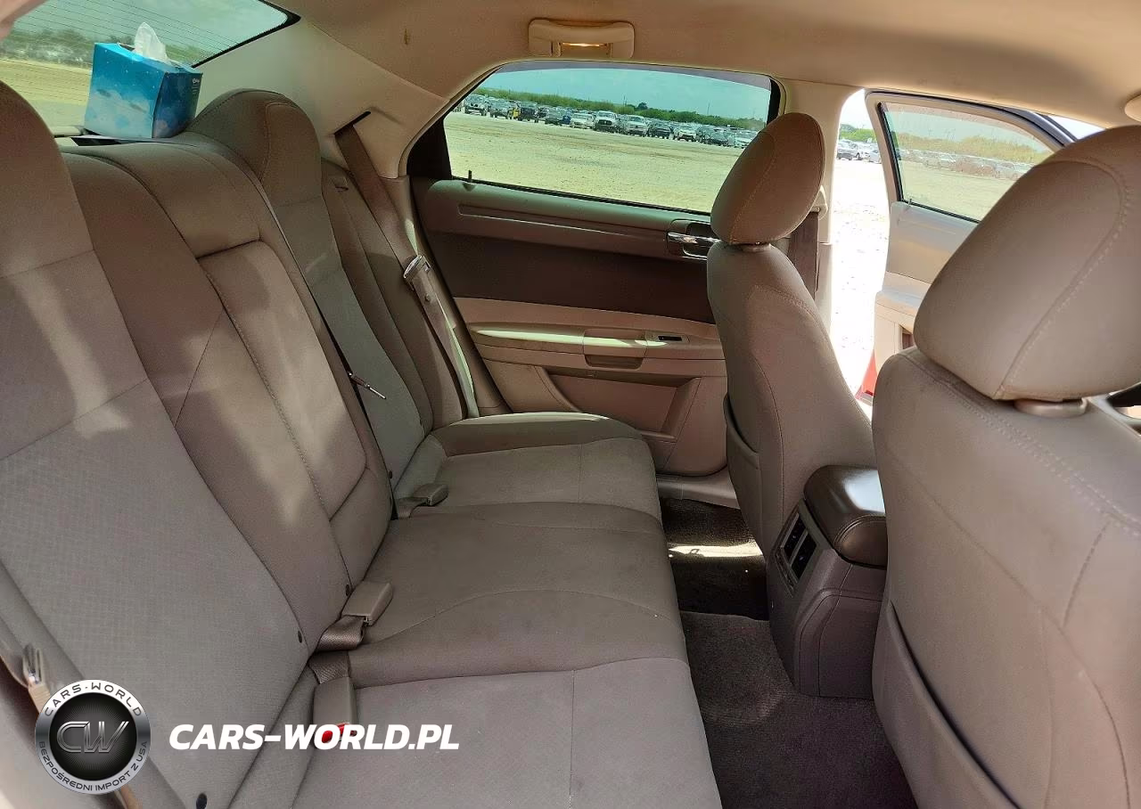 2008 Chrysler 300 Lx VIN:2C3KA43R58H219846 - 10